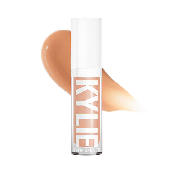 KYLIE MAKEUP PLUMPING GLOSS ON NEUTRAL